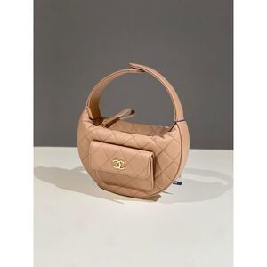 Chanel Women Pre-Loved Bag Brand New Condition